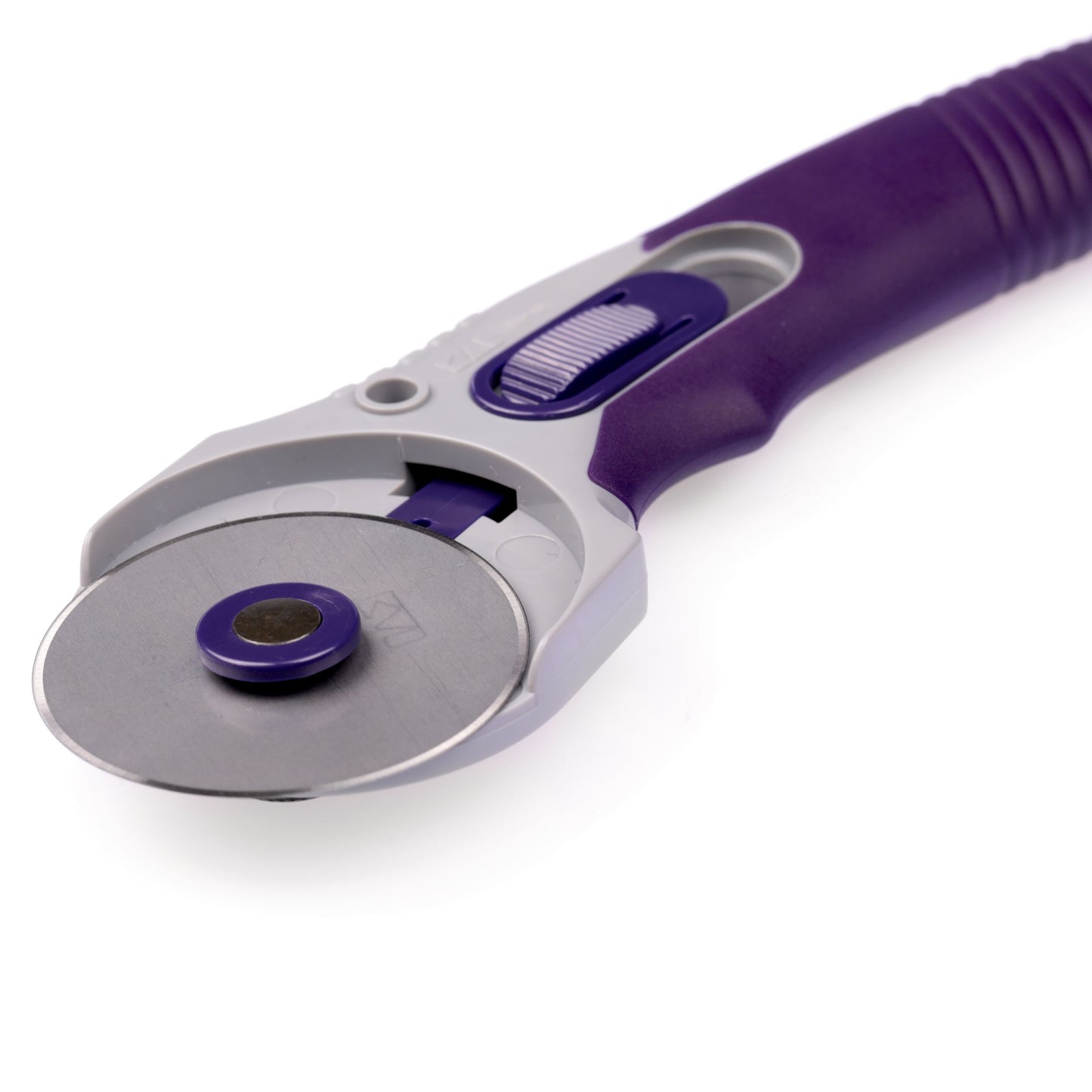 Prym Rotary cutter with 3 blades